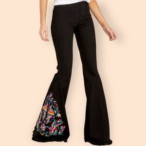 Judith March Black Multicolor Embroidered Bell Bottom Hippie Boho Pull on Jeans